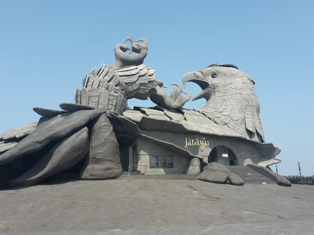 Munroe Heritage Inn Mundrothuruth Экстерьер фото